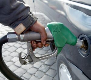 Carburanti più cari in Piemonte, Cna: «I rincari pesano su artigiani e piccole imprese»
