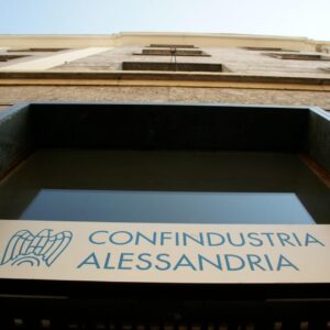 La produzione risale, ma sotto la media