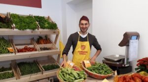 Frutta: aumentano i consumi ma crollano le quotazioni