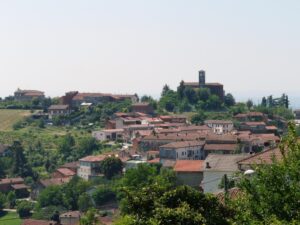 Perseguita la ex e invia foto e filmini agli amici di lei: ordine di carcerazione