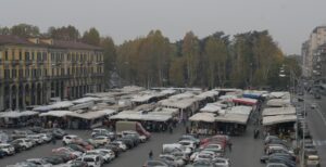 Mercato in piazza della Libertà? “Una tragedia spostarlo!”