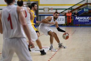 Fortitudo mette paura alla capolista