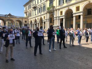 Rossa-Cuttica, scintille tra 2 Giugno e sit-in contro il governo