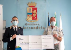 Alla Questura di Alessandria i cuori di Telethon