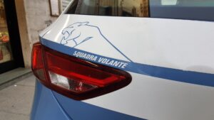Nel furgone aveva 34kg di hashish: arrestato