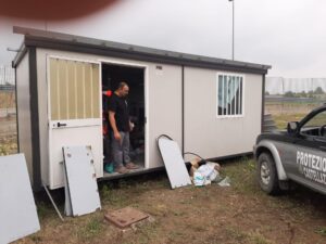 Container danneggiato, materiale sanitario in salvo