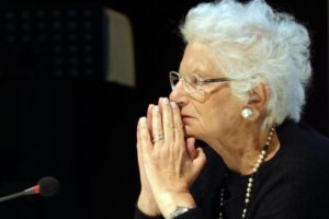 Cittadinanza a Liliana Segre: discussione lunedì in Consiglio