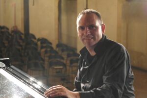 Costa al piano e la poesia di Chopin
