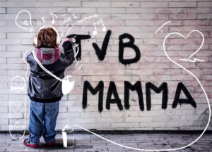 Poste, due cartoline per festeggiare tutte le mamme