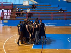 Quarta vittoria consecutiva per il basket, Omegna ko