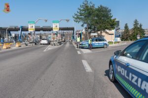 Alessandria: la ‘Stradale’ sventa un tentativo di suicidio
