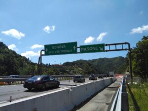 A26, ritardi e disagi: al peggio non c’è mai fine