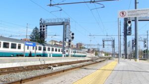 Alessandria, domenica 19 marzo i treni per Milano sostituiti da bus