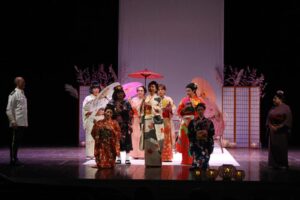 ‘Madama Butterfly’: solisti d’eccezione e una scenografia essenziale