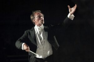 Roland Böer dirige l’Orchestra del Carlo Felice