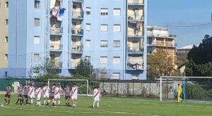 Troppo forte il Genoa, poker ai Grigi