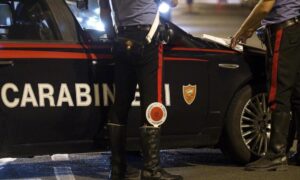 “Mi ha violentata”: inseguito e bloccato dai Carabinieri