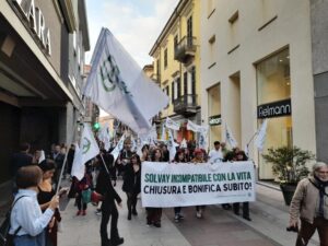 Comitato Stop Solvay: lettera aperta al sindaco, “vogliamo risposte”