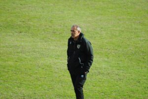 Derthona, brutto stop interno