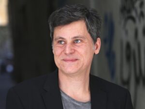 Dai Lucedio, la sala-teatro riapre con il monologo di Carlo Orlando