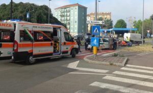 Alessandria: ciclista investito in corso Borsalino