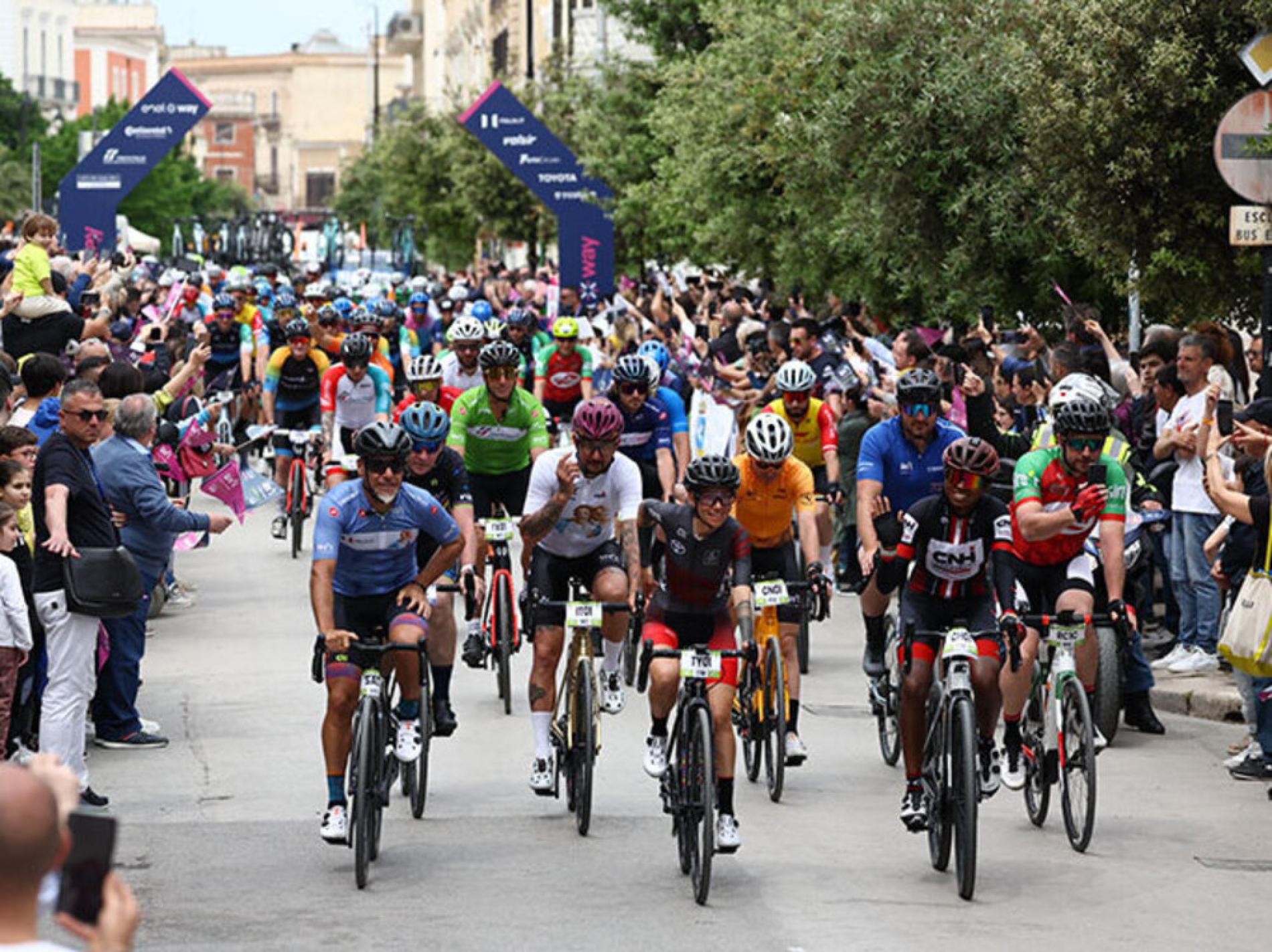 Giro d’Italia e Giro-E, strade chiuse e divieti: ecco dove