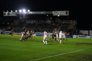 Alessandria Calcio: “Comportamenti da condannare”. Ma i tifosi contestano: “Noi antirazzisti”