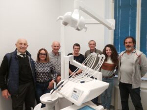Asili notturni, il nuovo obiettivo sono le protesi dentarie gratuite