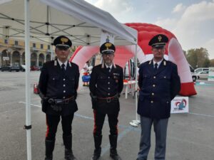 Sanità e prevenzione: Piazza Garibaldi si trasforma nel ‘villaggio del cuore’