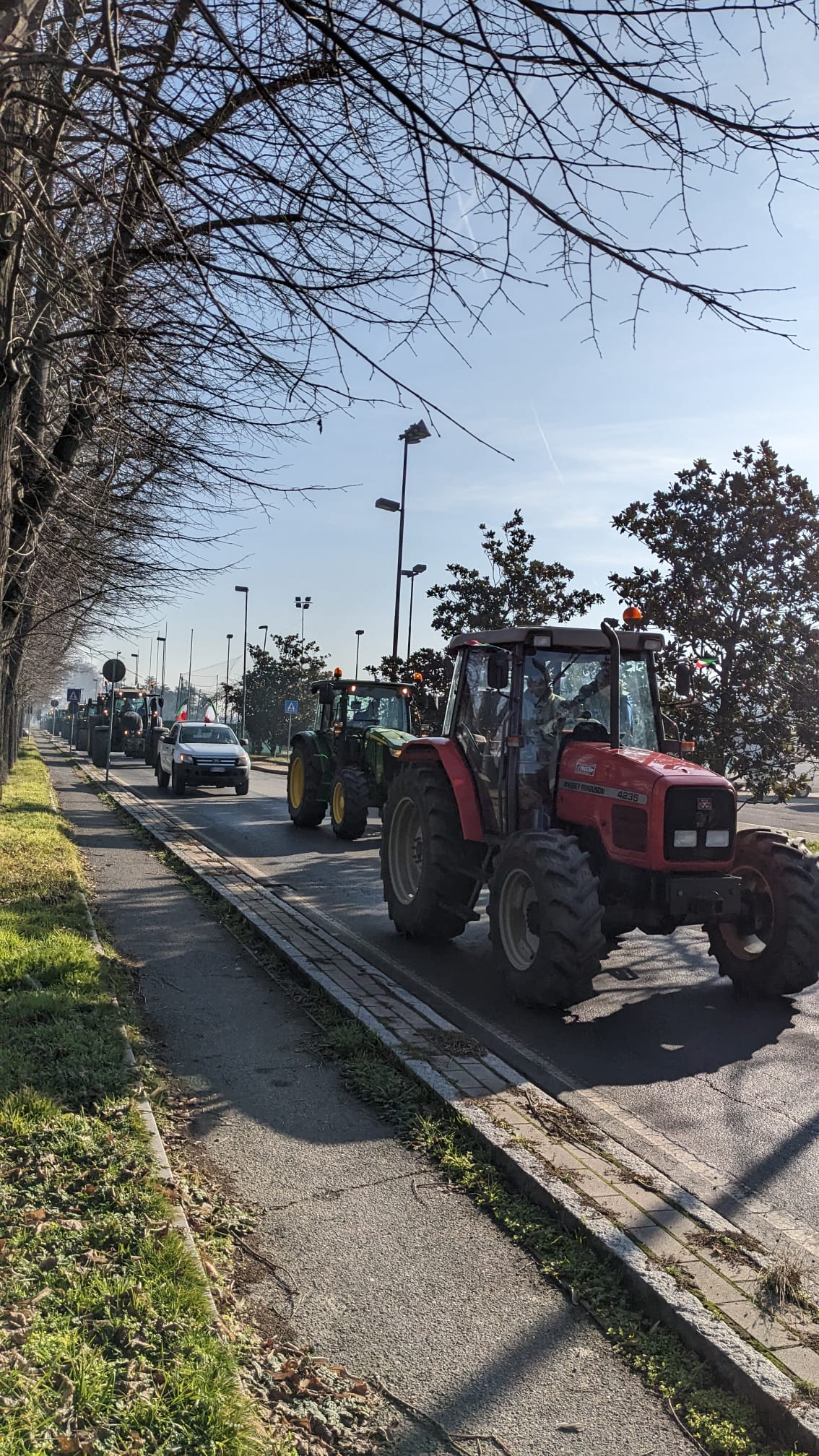 Democrazia Sovrana e Popolare sta con gli Agricoltori Autonomi