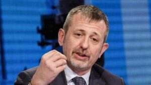 Capodanno e Delmastro, botta e risposta Antinucci-Locci
