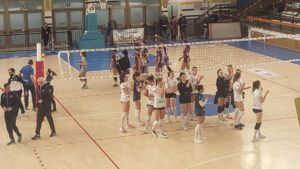 Acrobatica, tre set per inseguire la final four