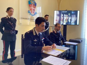 Masio: anni di maltrattamenti, arrestato marito e padre violento
