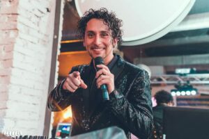 ‘Sono un marziano’, Marko Negri al teatro Alessandrino