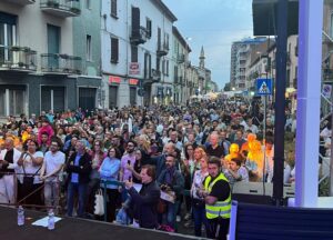 Alessandria, Ronn Moss e Angela Melillo alla festa del Cristo