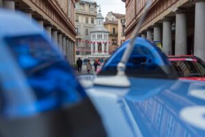 Alessandria: trasporto eccezionale senza permessi. Multa e fermo