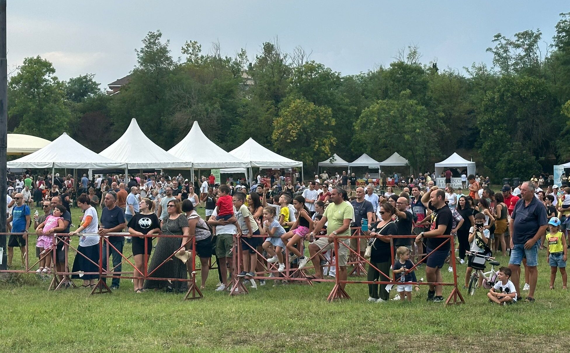 Festa di fine estate: lo spettacolo si sposta in via Campi