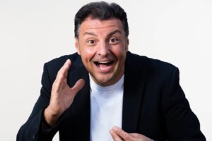 Stasera Claudio Lauretta ospite al Salotto del Mandrogno