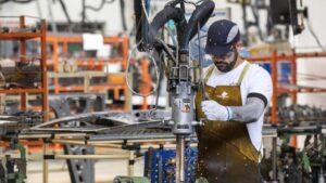 Previsioni occupazionali in Piemonte: 23.710 assunzioni a dicembre 2024