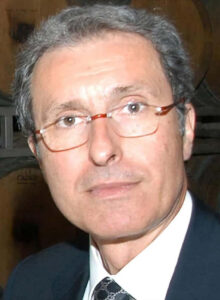 Dr. ROBERTO DEMARTINI