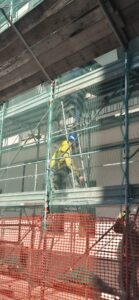 Alessandria, incidente in un cantiere edile: operaio in codice rosso