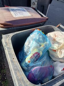 Alessandria, rifiuti nell’organico: segnalato conferimento scorretto