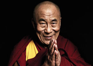 “Il sorriso e la saggezza”, Piero Verni ad Alessandria: presentazione della biografia autorizzata del Dalai Lama